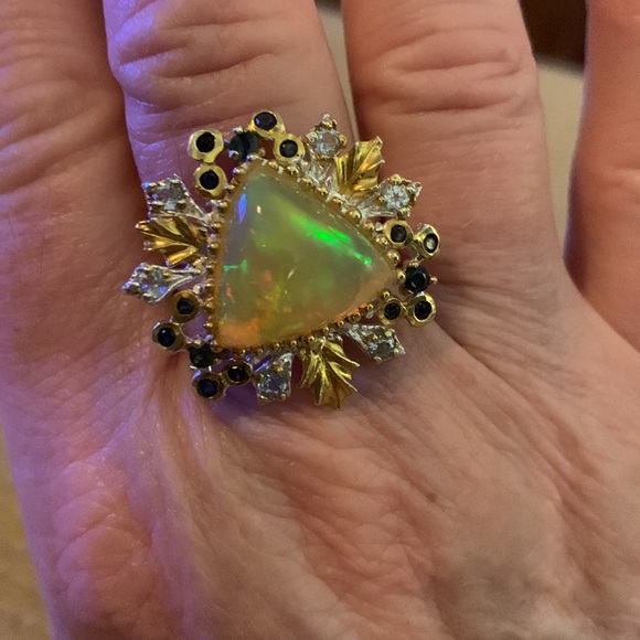 Opal Multi Stone Ring. Size 9 - Picture 5 of 10